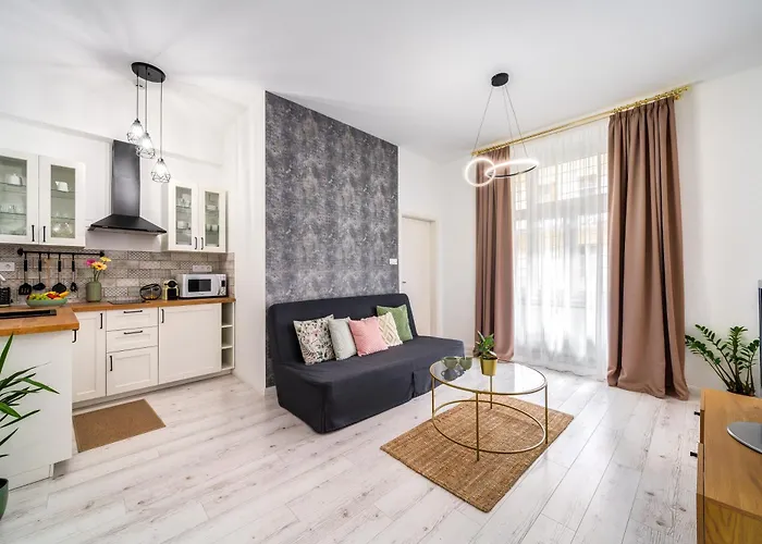 Elegant And Super Central 2Br With 2 Bathrooms * بودابست