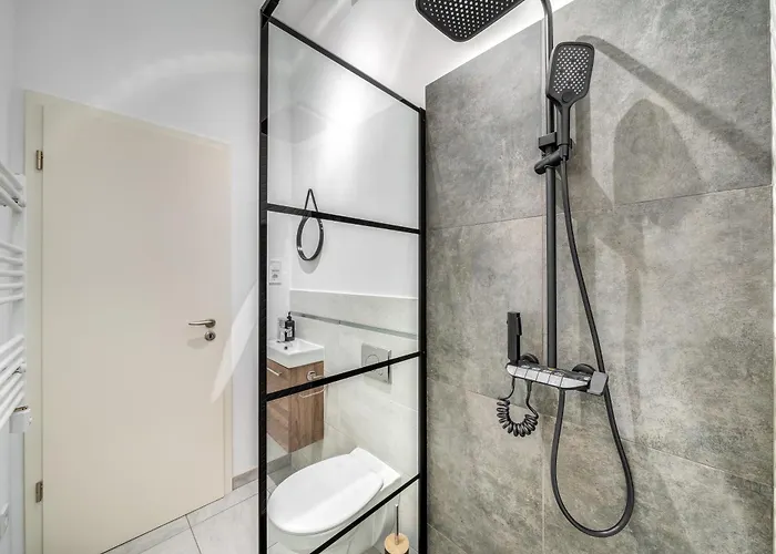 Elegant And Super Central 2Br With 2 Bathrooms * بودابست