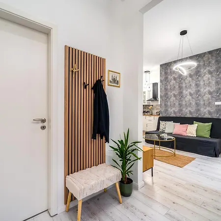 Elegant And Super 2br With 2 Bathrooms Budapest