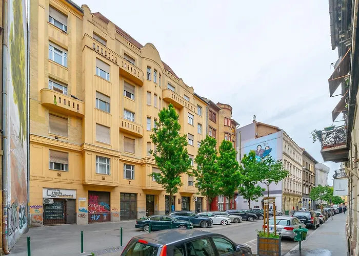 Elegant And Super Central 2Br With 2 Bathrooms Lägenhet